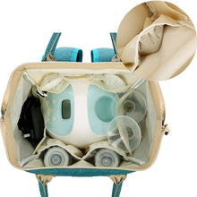 V-Coool Wide Opening Breast Pump and Cooler Backpack Bundle with Ice Bricks and Pouch